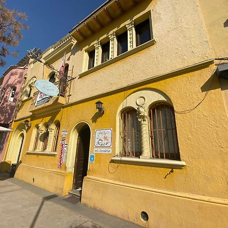 Hostal El Raco Santiago Exterior photo